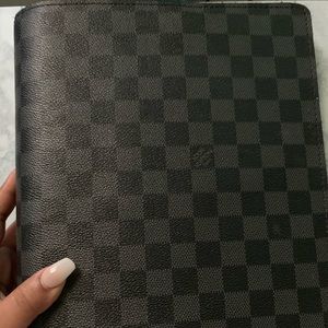 CUSTOM MADE HP CLASSIC COVER IN LV GRAPHITE